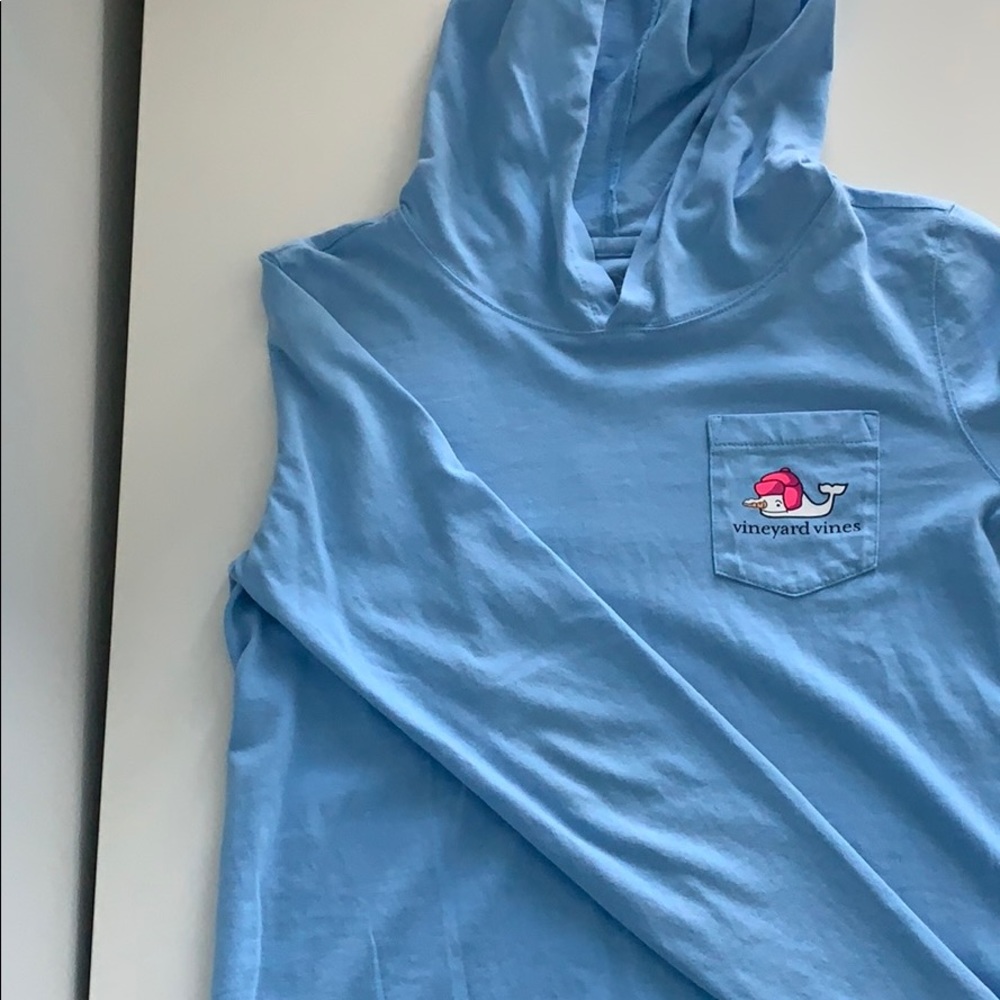 NWOT girls vineyard vines holiday shirt
